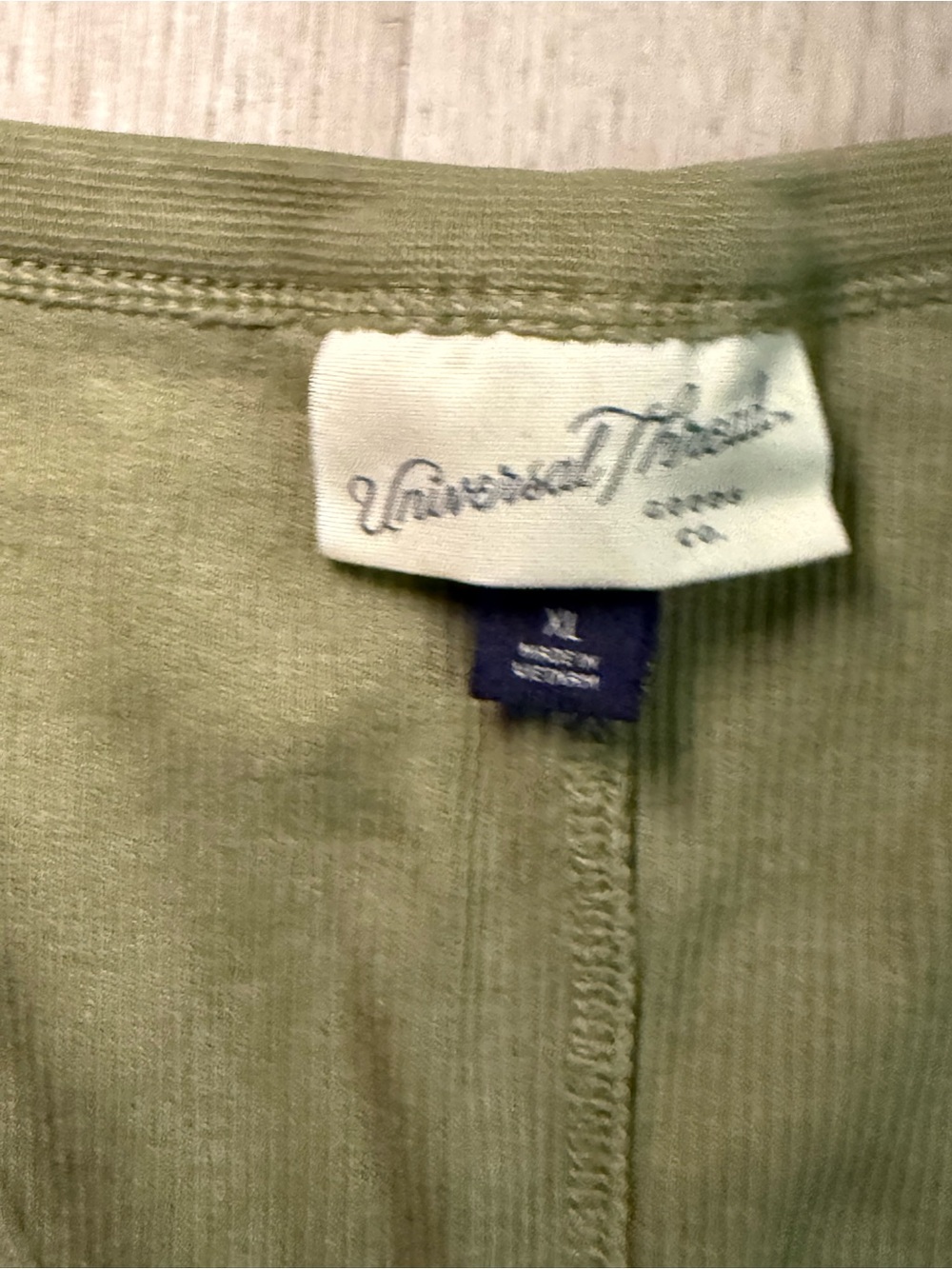 Universal Thread Olive Ribbed Scoop Tank - Picture 2 of 3